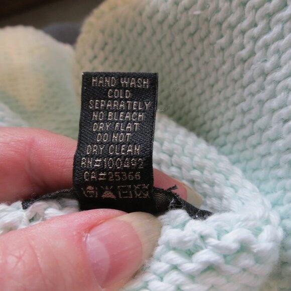 Pure Handknit Seafoam Green V-Neck Sweater 100% Cotton Button Details Medium - Picture 8 of 9